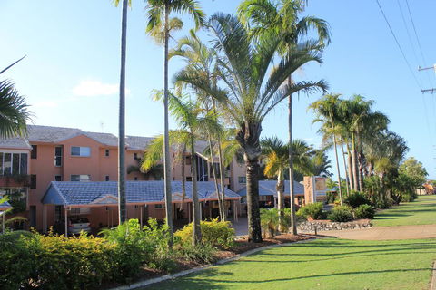 Rainbow Sands Resort - Accommodation Nelson Bay 1