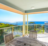 Rainbow Views - Rainbow Beach Stunning Ocean Views and a Swimming Pool - Accommodation Nelson Bay