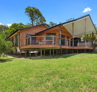 Ravensbourne Escape- Rose Alyce - Accommodation Nelson Bay