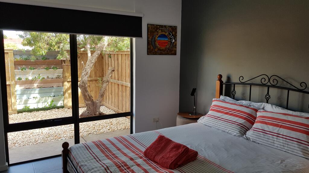 Port Pirie South SA Nelsons Bay Accommodation
