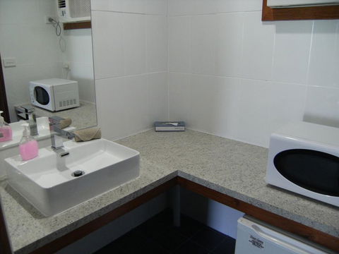 Regency Court Motel - Accommodation Nelson Bay 1