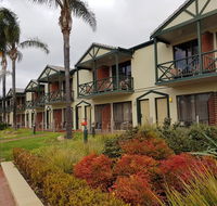 Renmark Hotel Motel - Accommodation Nelson Bay