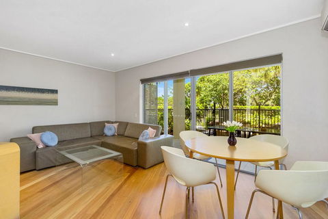 RESORT & SPA WITH PRIVATE PLUNGE POOL 7008/09 - Accommodation Nelson Bay 3