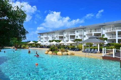 RESORT ON THE BEACH 2214/2215 - Accommodation Nelson Bay 0
