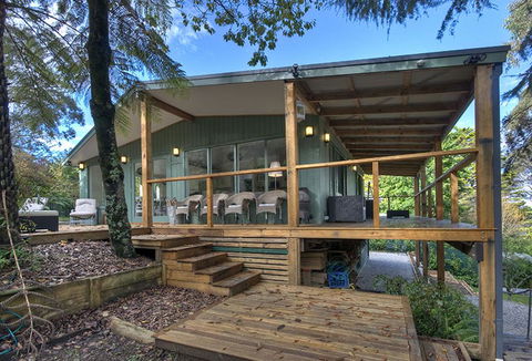 Ribbon Gum Lodge - Nelson Bay Accommodation.com 0