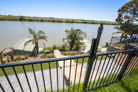 River Life - Accommodation Nelson Bay 0