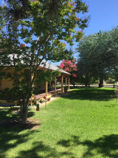 Riverleigh - Nelsons Bay Accommodation 3