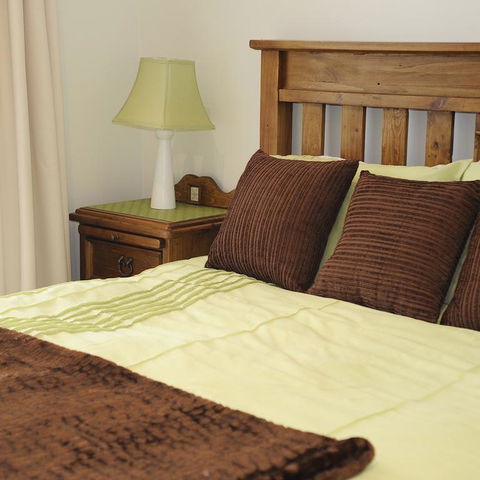 Robin Hill Retreat - Accommodation Nelson Bay 3