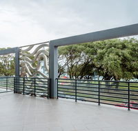 Rockingham Beachfront Apartment - Nelsons Bay Accommodation