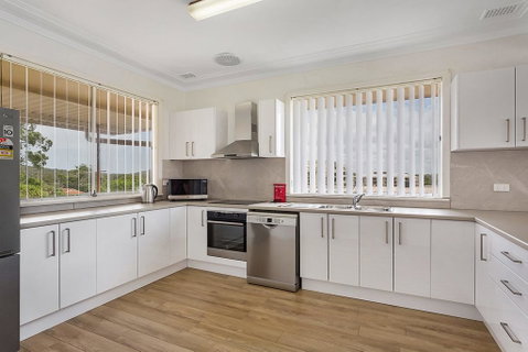 Ronald Avenue, 57 - Accommodation Nelson Bay 3