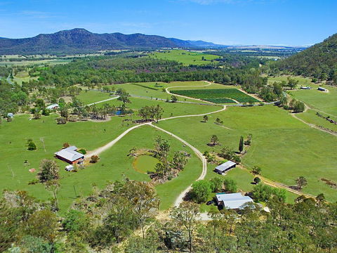 Rosa House In Broke, 4br House In Walking Distance To Cellar Doors - Accommodation Nelson Bay 1