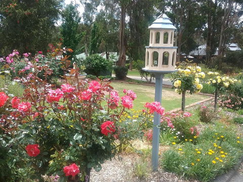 Rose Cottage - Nelsons Bay Accommodation 2