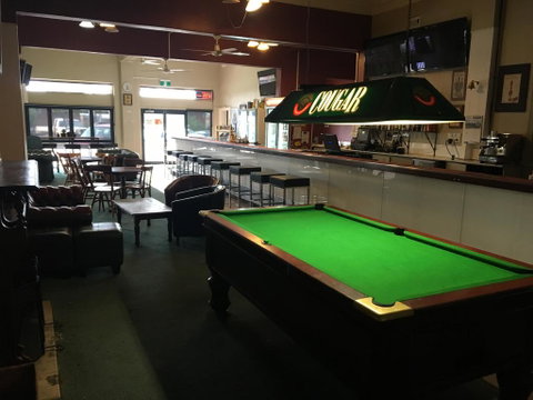 Royal Exchange Hotel - Accommodation Nelson Bay 1