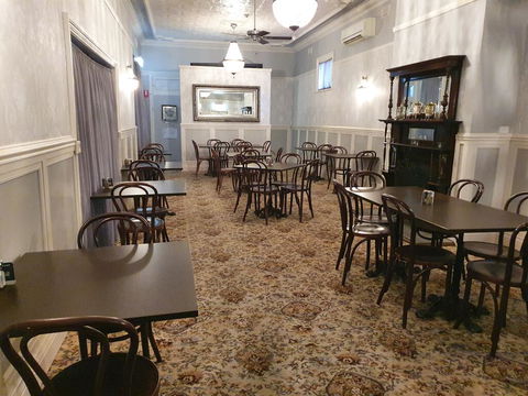 Royal Hotel - Accommodation Nelson Bay 2
