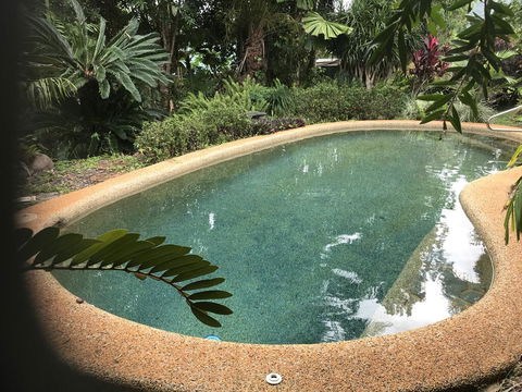Royal Palm Cottage, Entire Two Bedroom 2 Bathroom House With Pool - Accommodation Nelson Bay 2
