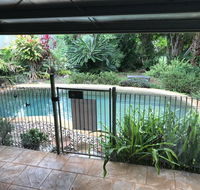 Royal Palm Cottage Entire two bedroom 2 bathroom house with Pool - Accommodation Nelson Bay