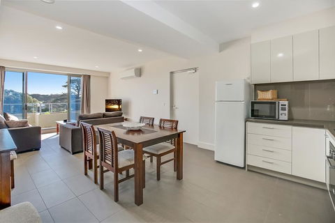 Salt Five Apartment Sorrento - Main Street Location - Accommodation Nelson Bay 2