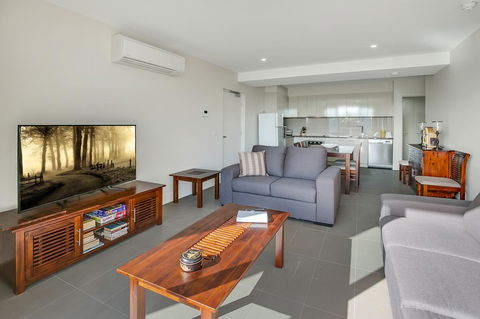 Salt Five Apartment Sorrento - Main Street Location - Accommodation Nelson Bay 0