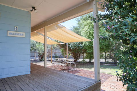 Saltaire Cottages - Accommodation Nelson Bay 2
