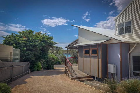 Samphire Beach House - Accommodation Nelson Bay 2