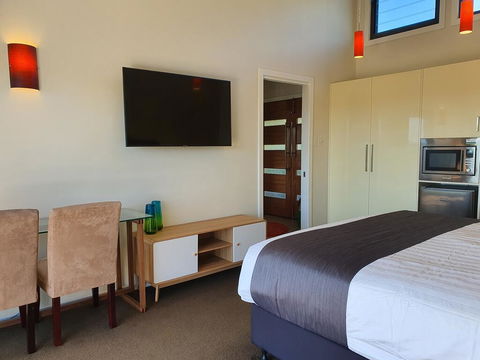 Sanctuary Hill Retreat - Accommodation Nelson Bay 2