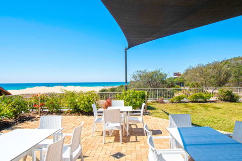 Sandcastles On Currumbin Beach - Accommodation Nelson Bay 0