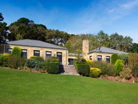 Sandstone Estate