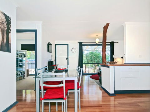 Sea Devine - Accommodation Nelson Bay 2