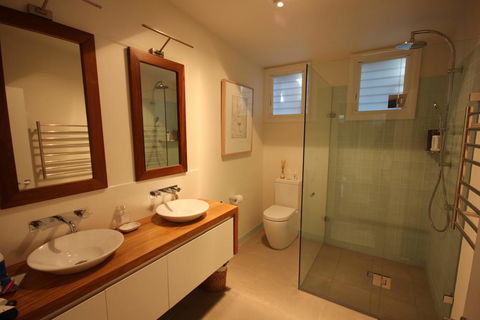 SEA URCHIN - Accommodation Nelson Bay 3
