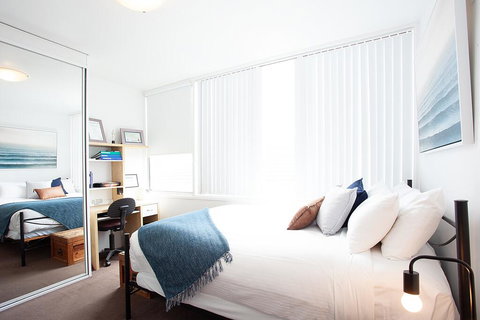 Sea Views Bondi Beach - Accommodation Nelson Bay 2