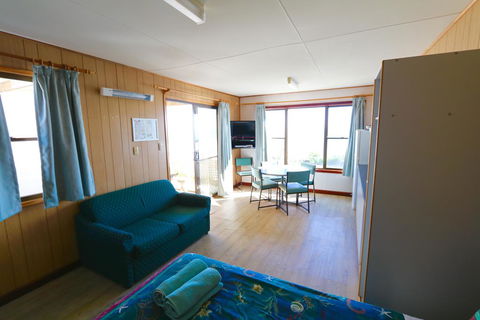 Sea Vu Caravan Park - Nelsons Bay Accommodation 3