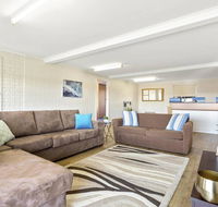 SEASIDE SERENITY 2 - L'Abode Accommodation - Accommodation Nelson Bay