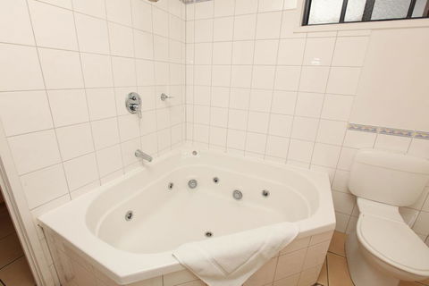 Seaview Motel & Apartments - Nelson Bay Accommodation.com 1