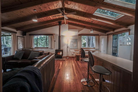 Seaview Retreat - Accommodation Nelson Bay 0