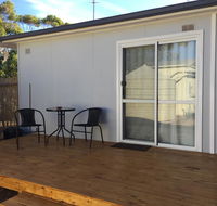 Self Contained Cabin - Accommodation Nelson Bay