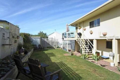 Sensational Ocean Views Only 200m Goolwa Beach - Accommodation Nelson Bay 2