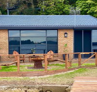 Serenity by the Lake - Accommodation Nelson Bay