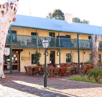 Settlers House - Accommodation Nelson Bay