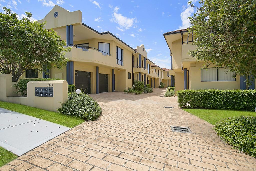 Toowoon Bay NSW Accommodation Nelson Bay