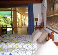 Shady Grove BB - Nelsons Bay Accommodation