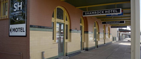 Shamrock Hotel Motel Temora - Nelsons Bay Accommodation 0