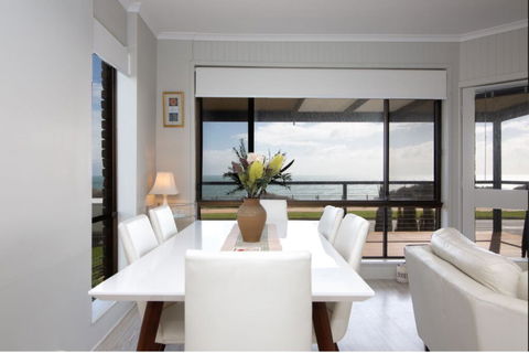 Shanti By The Sea - Accommodation Nelson Bay 0
