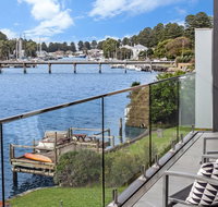 Shear Pine - Accommodation Nelson Bay