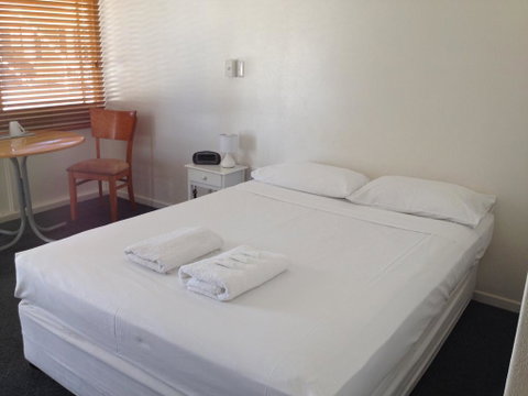 Shell Motel (Pearly Shell Motel) - Accommodation Nelson Bay 3