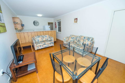 Shoal Bay Avenue, Unit 2/7 - Accommodation Nelson Bay 3