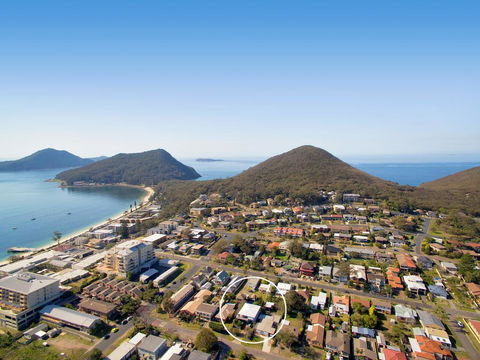 SHOAL BAY RIGGERS - Accommodation Nelson Bay 2