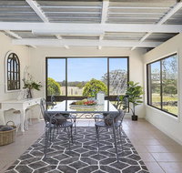 Silky Oak Cottage - cosy with country views