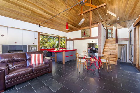 Silvermere Guesthouse - Accommodation Nelson Bay 0