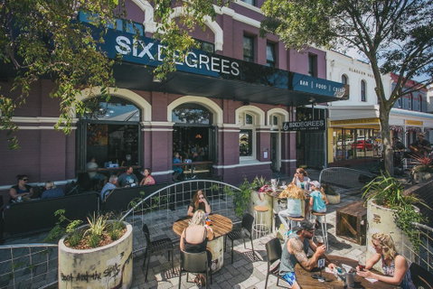 Six Degrees Boutique Hotel - Accommodation Nelson Bay 0