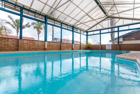 Sleepwell Motel - Accommodation Nelson Bay 2